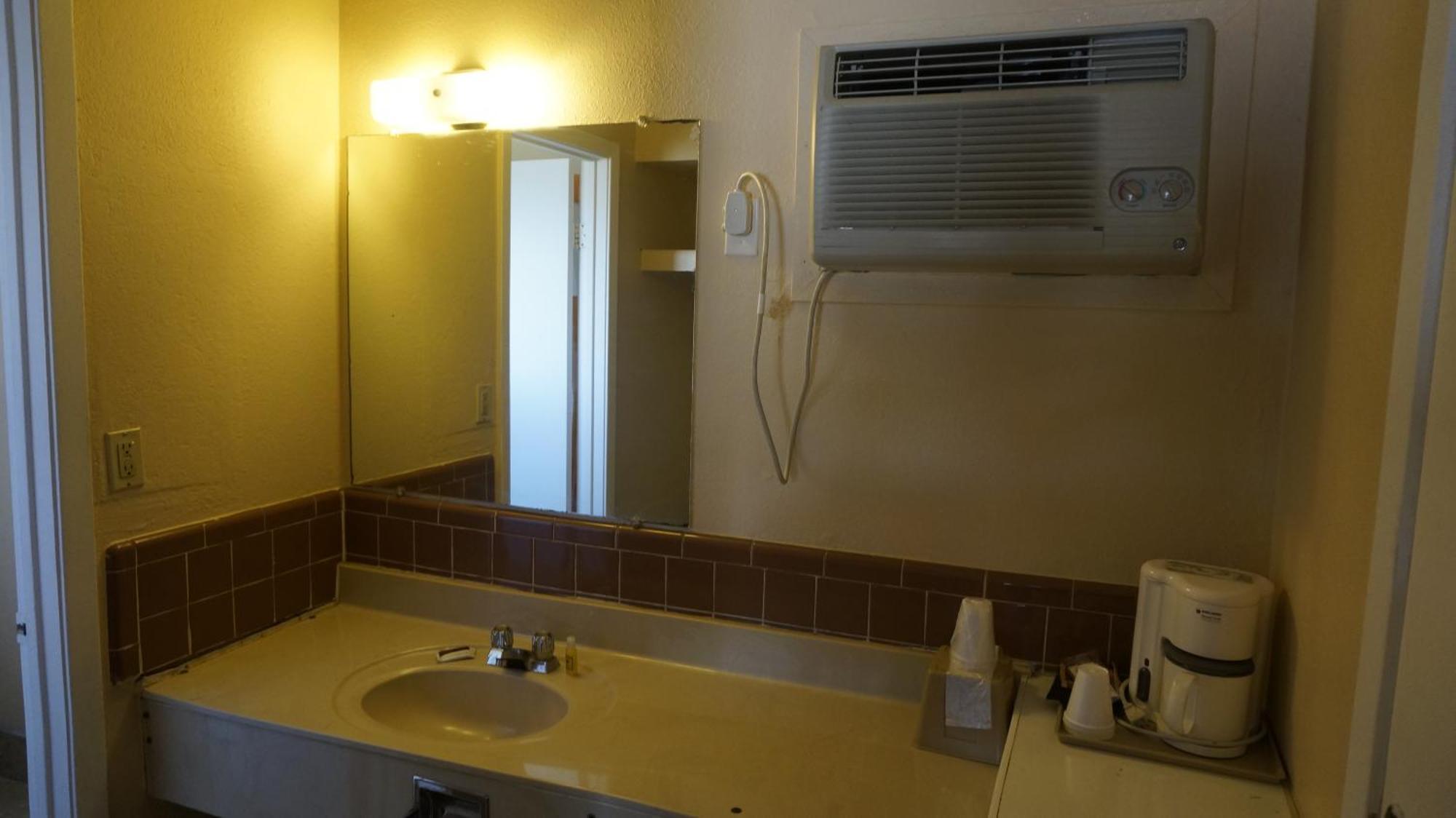 Budget Inn Malvern Room photo